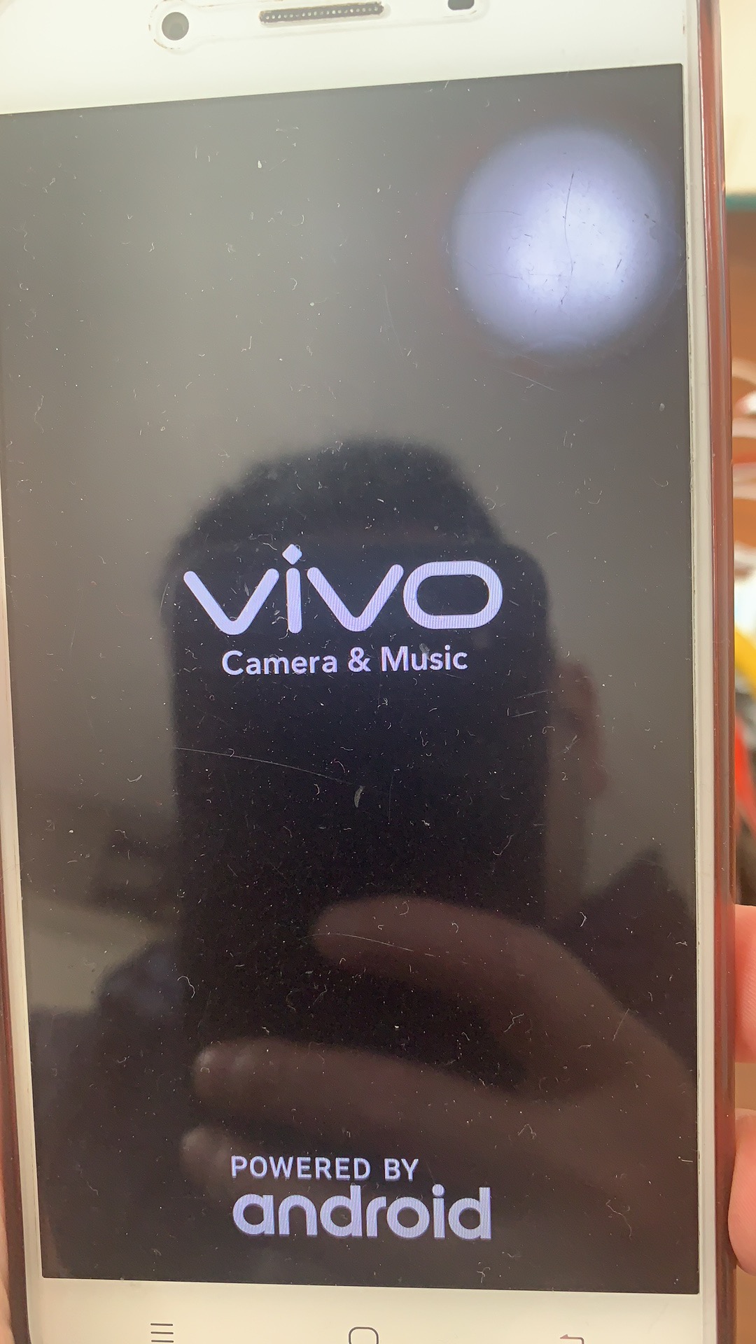 VIVO Y66I 手机突然进不了系统了。怎么办。一直开机是这界面！ ..-惠小助(52huixz.com)