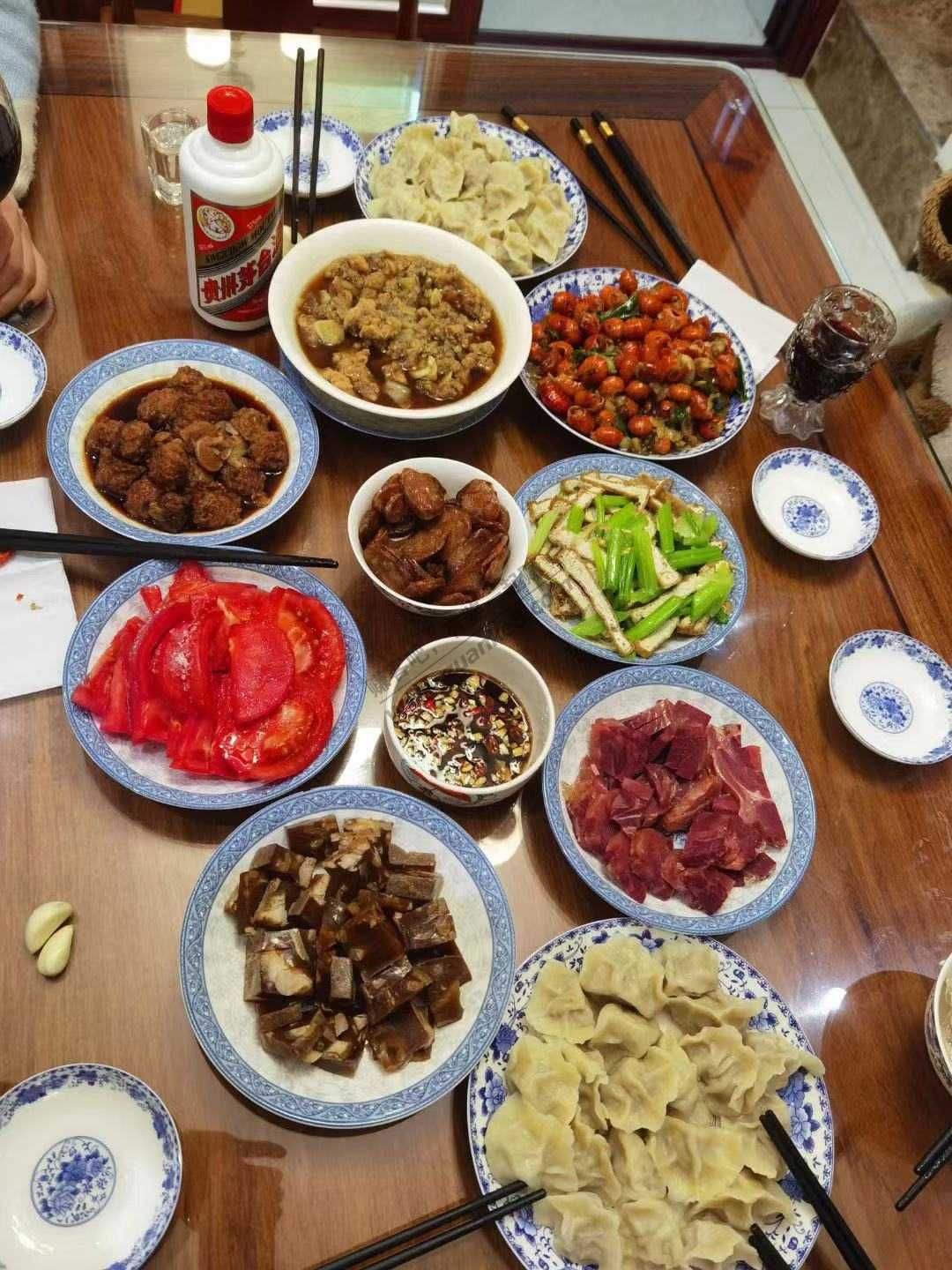 #年夜饭# 祝大家新年快乐-惠小助(52huixz.com)