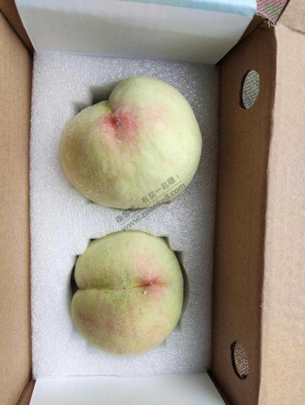 京东买的2个水蜜桃-看着不对劲-惠小助(52huixz.com)