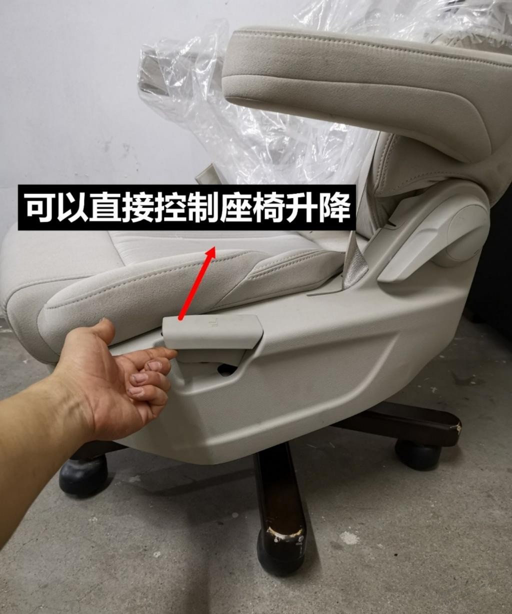 GL8座椅改装作业-惠小助(52huixz.com)
